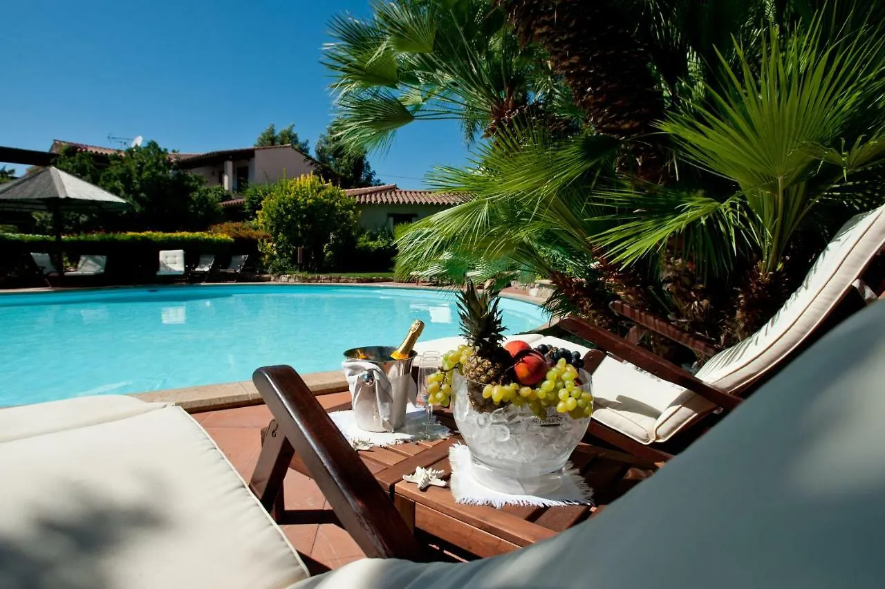 Nora Club Hotel & Spa Pula 4*,